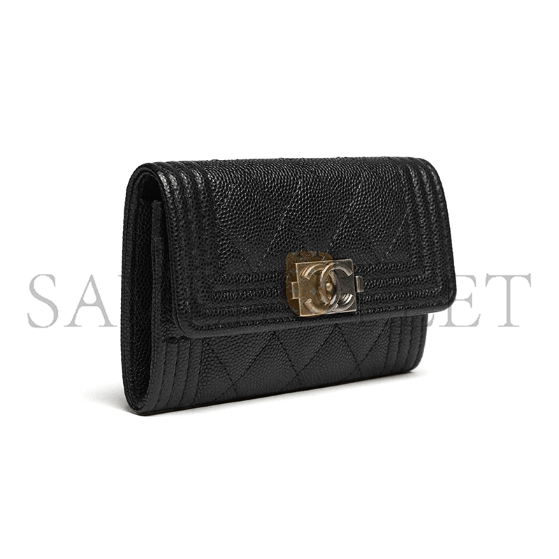 CHANEL BOY CHANEL FLAP CARD HOLDER A80603 (11*8.5*3cm)